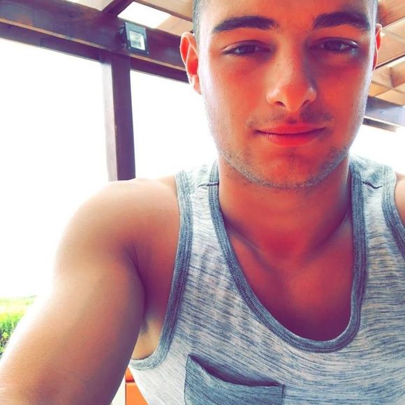 Meet your Posher, Kevin - Picture 1 of 1